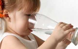 Почему ребенок пьет много воды