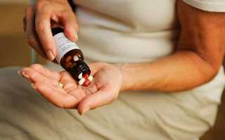 Причины температуры и озноба при климаксе у женщин