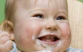 Если ребенок срыгивает после каждого кормления