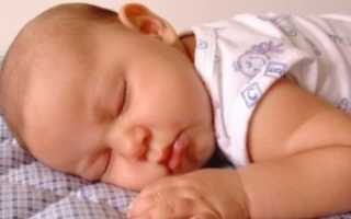 Почему  ребенок во сне задерживает дыхание