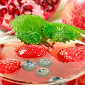 Компот из клубники и голубики Компот из ягод для грудничка