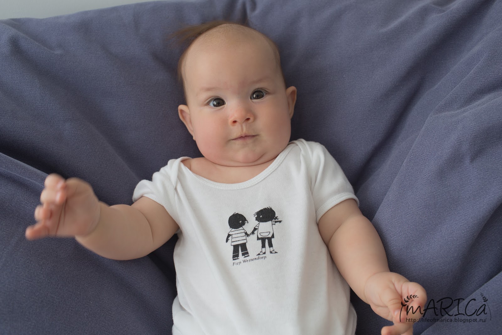 Опять мокрый Ребенок писается ночью