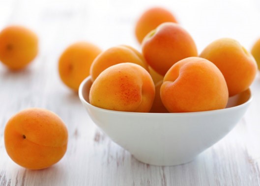 вред абрикос при беременности