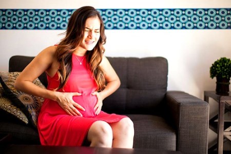 ощущения при отхождении пробки тянет живот