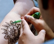 почему тату при беременности делать запрещено